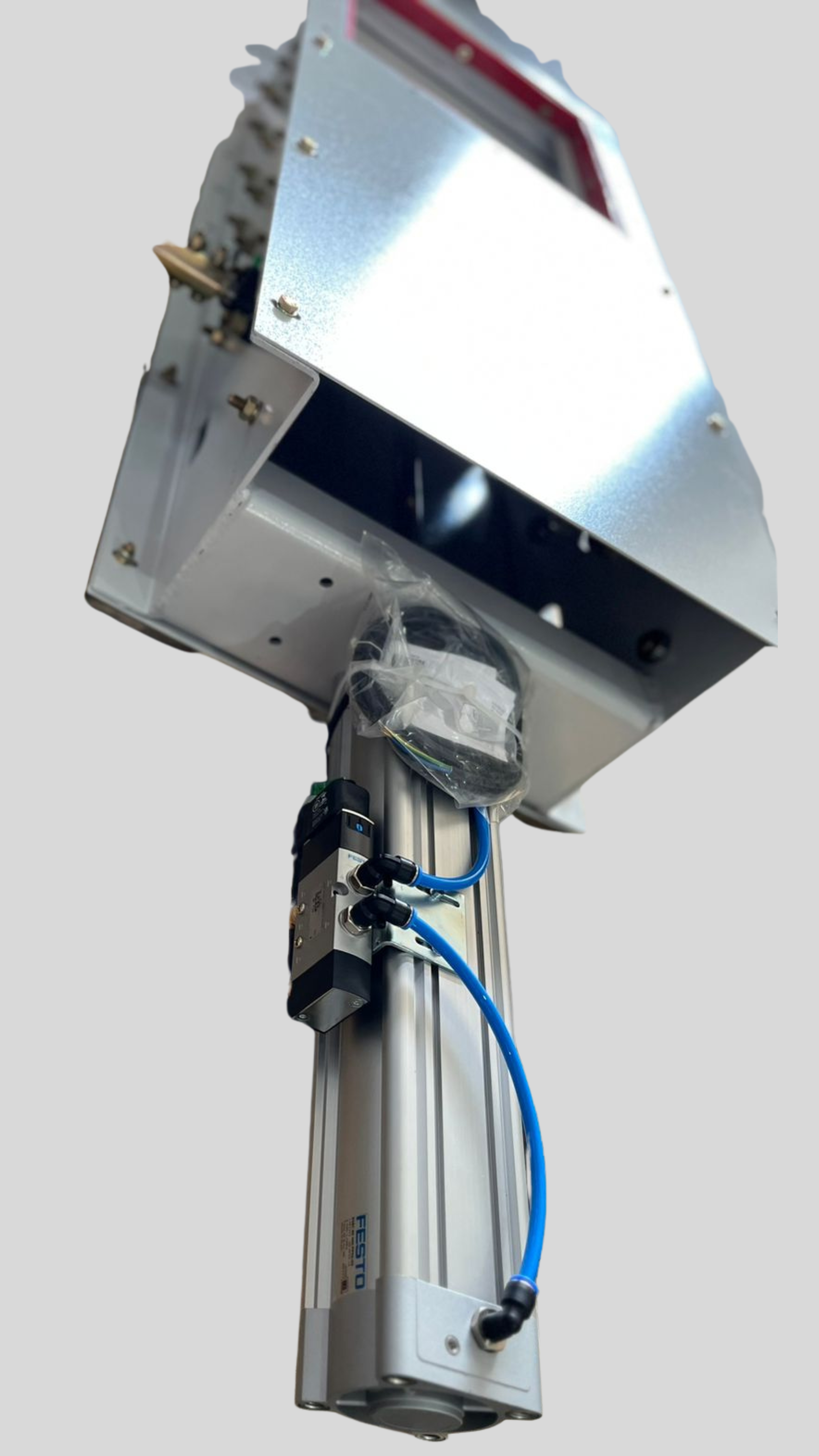 Válvula guilhotina produzida pela equipe DW